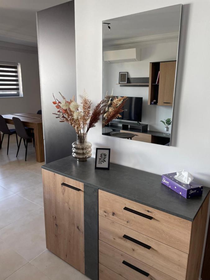 Blue Skies Family Apartment With Terrace セント・ポールズ・ベイ エクステリア 写真